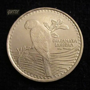 COLOMBIA, 200 PESOS 2012, SCARLET MACAW, UNCIRCULATED. - Picture 1 of 2