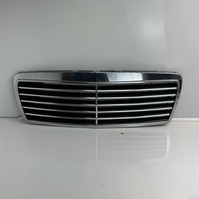 OEM 96 97 98 99 MERCEDES E430 E320 W210 E CLASS CAPÔ ACABAMENTO GRADE FRONTAL - Imagem 1 de 4