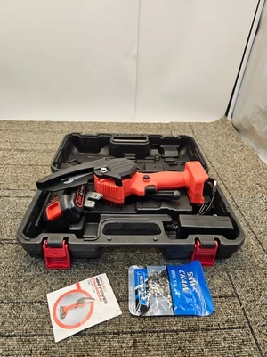 Mini motosierra eléctrica inalámbrica Wood Ranger 24V Foto 1 de 4