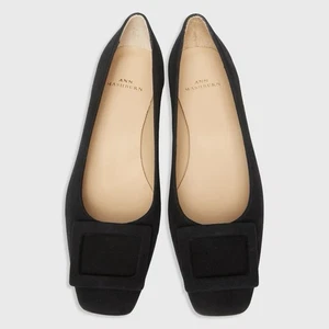 Nuevo con etiquetas Zapato plano Ann Mashburn punta cerrada gamuza hebilla negro talla 39.5 EU / 9.5 US - Imagen 1 de 9
