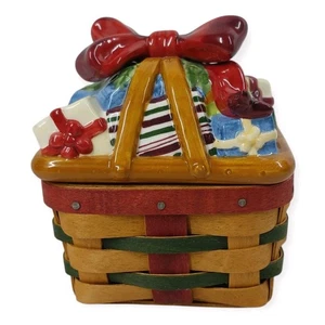 Longaberger kleine Geschenkbox Korb 2006 Weihnachten mit Keramikdeckel und Einsatz - Bild 1 von 7