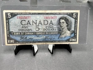 1954 Bank Of Canada $5 Devils Face Bank Note   SN# FC9215677 - Picture 1 of 6