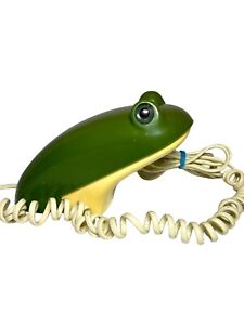 Adorable Vintage Avocado Green Frog Phone Flip Telephone Novelty Untested