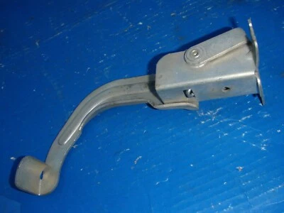 59 Pontiac 1959 capó liberación 2 puertas techo rígido OEM convertible Foto 1 de 4