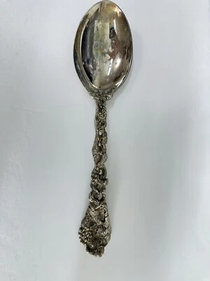 Cuchara grande para servir Godinger plateada mango de vid ornamentado de colección Foto 1 de 4