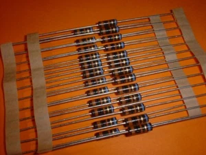 25x 100 ohmios resistencia de cuerda de alambre 0,75 vatios 5% - Imagen 1 de 2