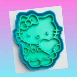 Hello Kitty Cookie Cutter - Picture 1 of 4