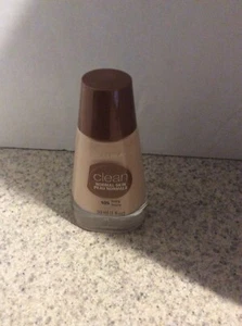 Cover Girl Clean NORMAL SKIN liquid Foundation IVORY 105 - Picture 1 of 3
