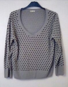 Womens TU Jumper. Light Grey With Brown Dots. Size 22.