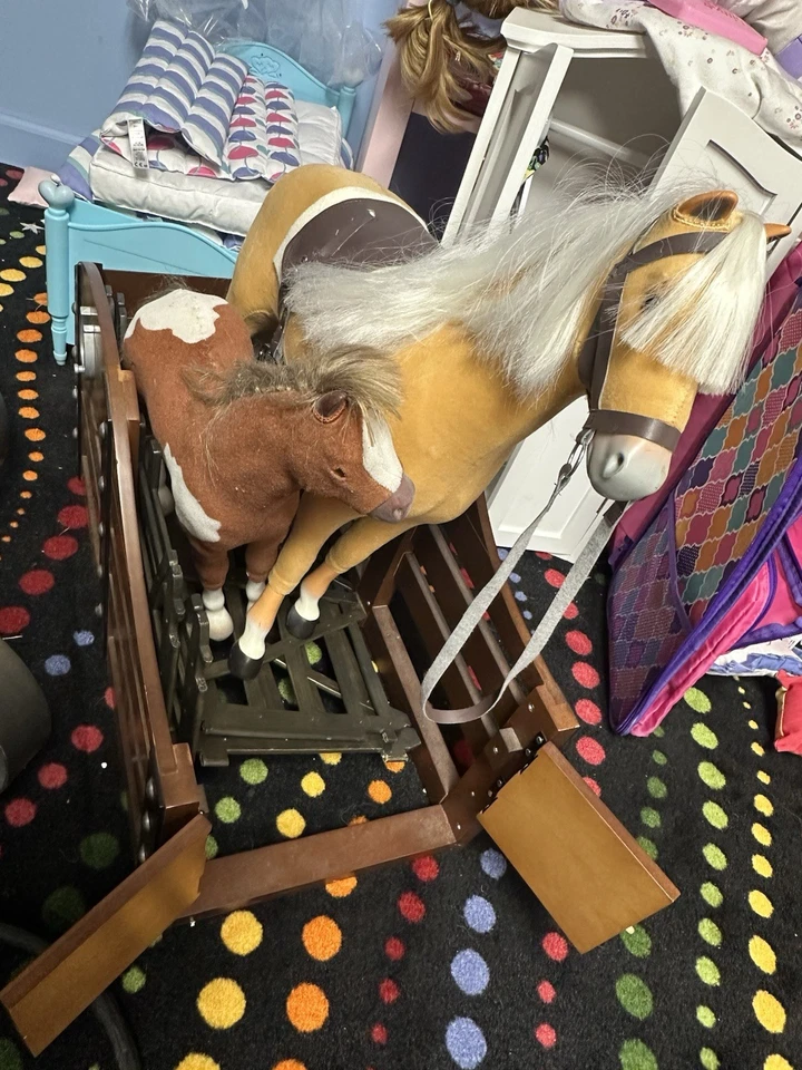 Juego de caballos y accesorios American Girl Foto 1 de 1