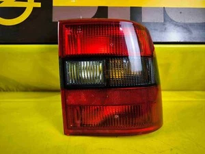 Rückleuchte rechts Opel Vectra A 2000 Stufenheck Heckleuchte getönt GM 90350309 - Zdjęcie 1 z 6
