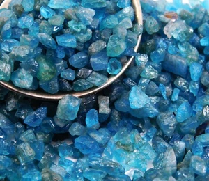 Natural Apatite 400 Ct Madagascar Blue Rough Loose Gemstone Lot - Picture 1 of 3