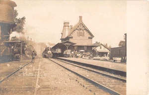 c.1908 Treno RPPC alla stazione RR Brattleboro VT - Foto 1 di 2