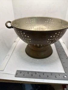 Metal Vintage Colander GP - Picture 1 of 6