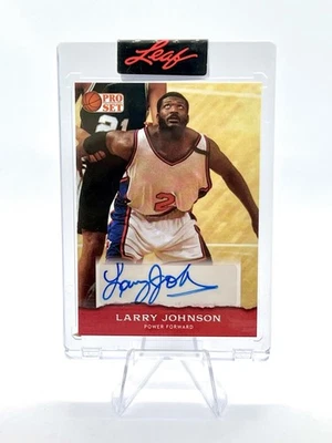 Larry Johnson 2022 Leaf Pro Set Sports No.PSA-LJ1 Autograph Encased Hornets - Image 1 of 2