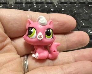 LPS #3815 Purl McSweeney Cat Toy Figure Loose New - Picture 1 of 3