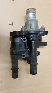 TERMOSTATO Y CARCASA VAUXHALL CORSA VXR 1.6 2007 MODELO D - Imagen 1 de 2