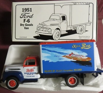 MISS PEPSI BARCO DE CARRERAS, 1/34 PRIMERA MARCHA 1951 FORD F-6 FURGONETA DE MERCANCÍAS SECAS, NUEVO EN CAJA, 19-1567 Foto 1 de 3