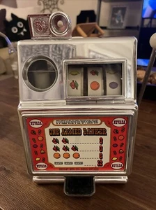1970’s One Armed Banker- 5Cent Toy Slot Machine - Picture 1 of 2