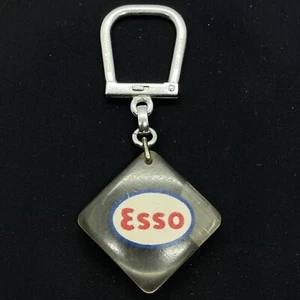 Esso Vintage Keychain Keyring 1960s OLD PLASTIC ERA UNIQUE PARIS FRANCE - Picture 1 of 5