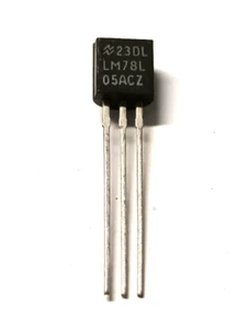 10X L78L05 ACZ LM78L05 NATIONAL stabiliz. di tensione 5v TO92 N.10 PEZZI NOS - Foto 1 di 1