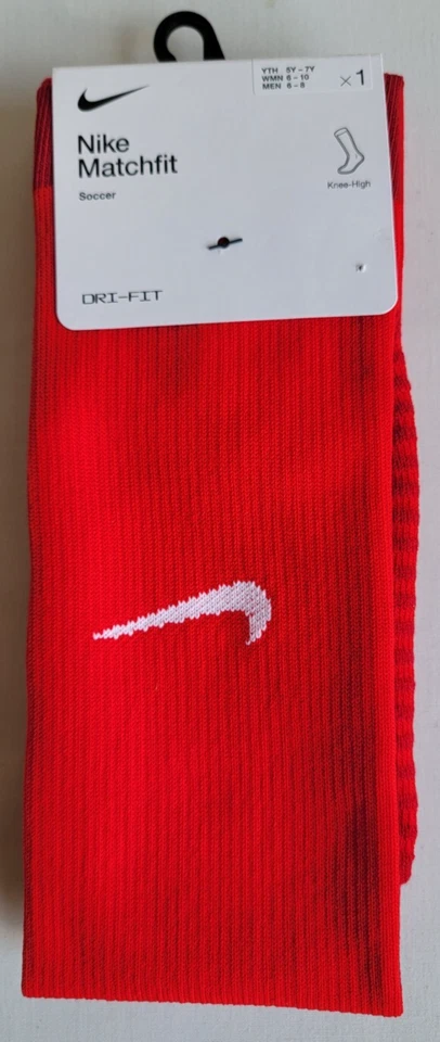 Unisex size M (6-8Mn/6-10Wm) Red Nike Matchfit Knee-High Soccer Socks CV1956-657