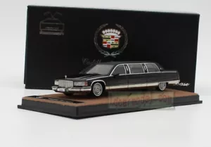 1/64 XG berlina Cadillac Fleetwood modello classico auto in metallo pressofuso nero - Foto 1 di 11