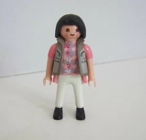 PLAYMOBIL (3378) MODERNE - Femme Veste & Pantalon Passagère du Ferry 5127 - Picture 1 of 1