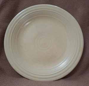 VINTAGE FIESTA 10.5" IVORY DINNER PLATE - Picture 1 of 2