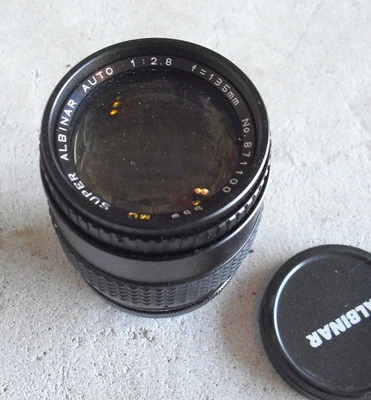 Super Albinar Camera Lens MC Auto 1:2.8 135mm No 871100 - Image 1 of 2