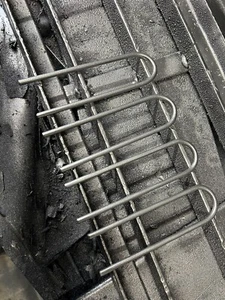6mm Small Ground Metal Anchor Pegs X 4 - Picture 1 of 1