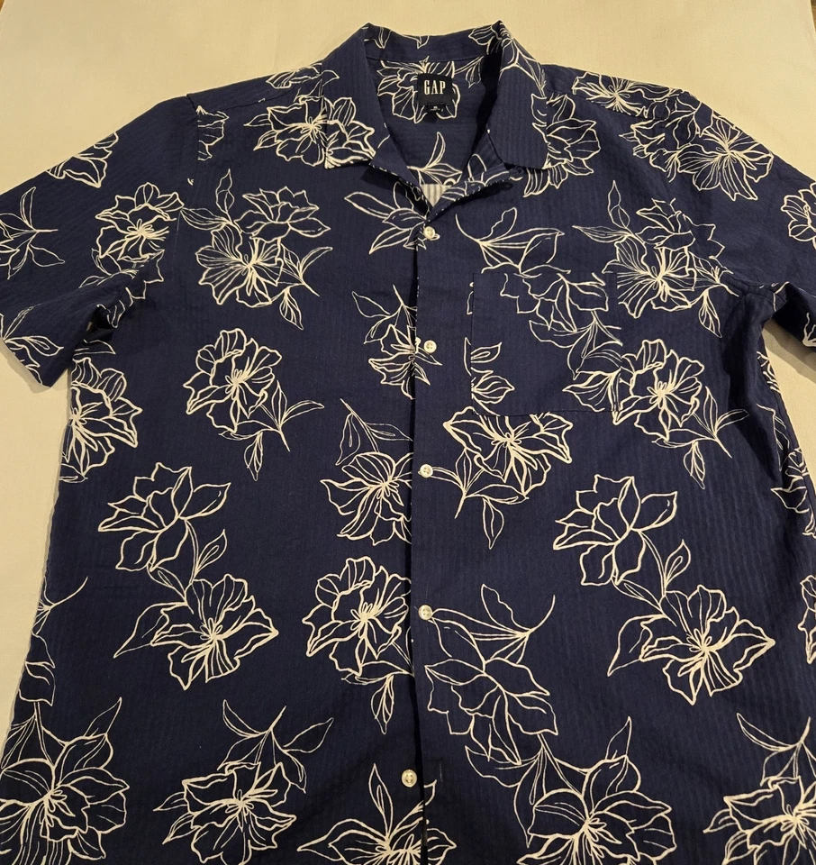GAP Men’s Seersucker Shirt Soft Cotten Chest Pocket Relaxed Fit Blue Floral XL