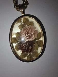 Vintage Victorian Cameo-Style Rose Floral Pendant Necklace Gold Tone - Picture 1 of 6