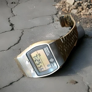 VINTAGE 1980 Quarzo Seiko LCD M159-5000 Massiccio Inox Ottimo Like New - Foto 1 di 5