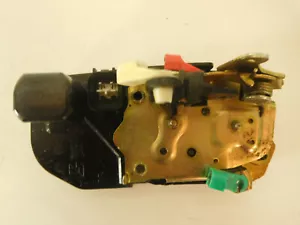 2006 Chrysler Sebring Touring Right Front Door Lock Actuator - Picture 1 of 4
