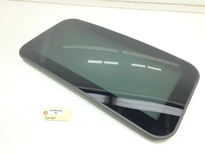 2012-2020 INFINITI QX56 QX80 SUNROOF WINDOW GLASS OEM. - Image 1 of 4
