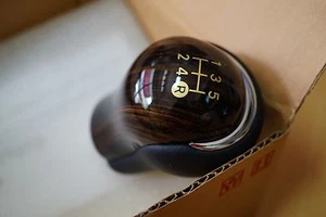 PC466-0K002  TOYOTA HILUX REVO 2015-19 GEAR SHIFT KNOB FOR  MANUAL 5 SPEEDS - Bild 1 von 1
