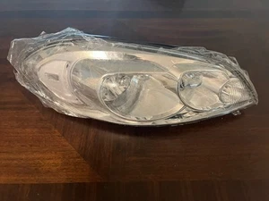 06-16 Chevy Impala & 06-07 Monte Carlo Clear Passenger Headlight - Picture 1 of 2