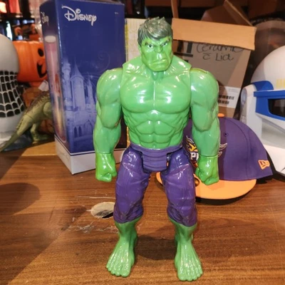 Marvel Titan Hero 2013 - Avenger - Figura The Incredible Hulk 12'  Foto 1 de 4