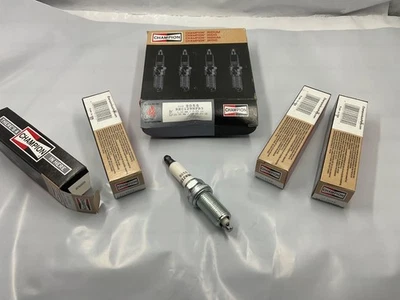 Juego de 4 bujías Champion Iridium 9055 REC12WMPB5 Dodge Jeep Foto 1 de 2