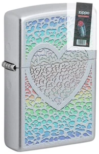 Zippo 49780 Heart Design Satin Chrome Windproof Lighter + FLINT PACK - Bild 1 von 1