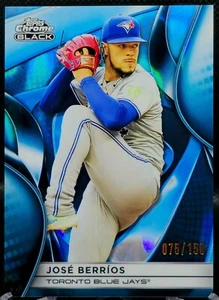 2025 Topps Chrome Black Jose Berrios Blue Refractor /150 Toronto Blue Jays - Bild 1 von 4