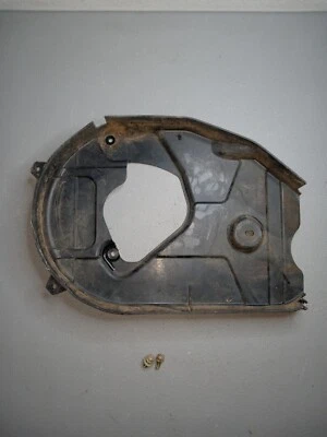 ✅ Yamaha Tri Moto 200 YTM200 1983 transmisión trasera cadena protector cubierta escudo Foto 1 de 4