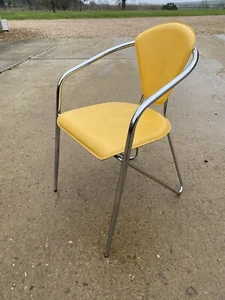 60’s/70’s Style Chair - Picture 1 of 8