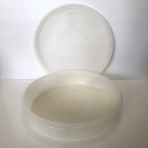 TUPPERWARE Retro Vintage 32cm Round Cup Cake, Pie, Pizza, Cake Container Taker - Picture 1 of 6