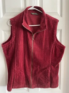 Woolrich Dark Ruby Red Wide Ribbed Corduroy Vest Women’s Sz XL Full Zip - Foto 1 di 6
