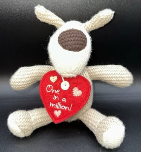 Juguete suave de peluche tejido Boofle Dog ONE IN A MILLION 8" corazón beige bronceado crema - Imagen 1 de 10