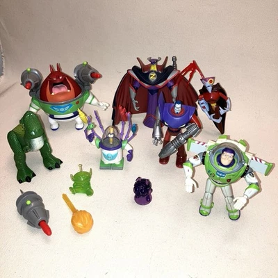 Disney Pixar - Buzz Lightyear of Star Command figures lot Mattel 2000 - Image 1 of 4