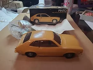 Eldon 1971 Ford Pinto Motorized Dealer Promo Plastik Modellauto-Bausatz im Maßstab 1:29 - Bild 1 von 9