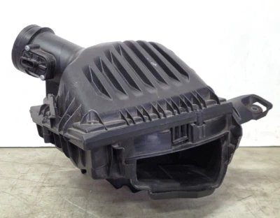 2016 2017 2018 2019 BMW X1 F48 2.0L AIR INTAKE FILTER BOX HOUSING OEM 7639749 - Image 1 of 4